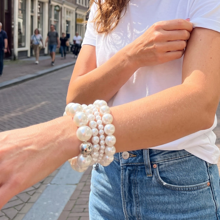 Wrapped Pearl Armband